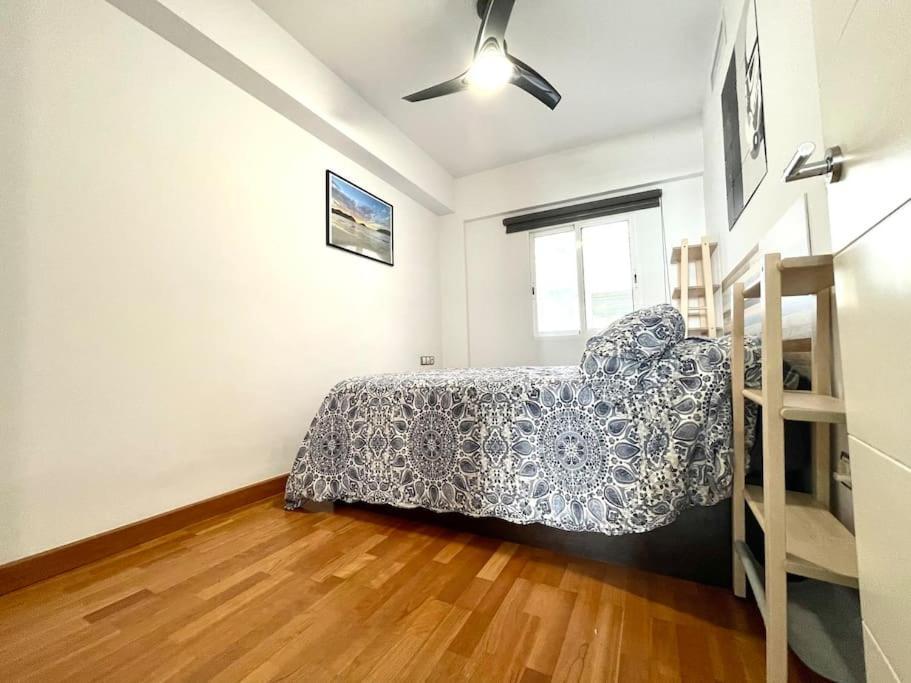 Apartamento Centrico Urbano Con Terraza กอร์โดบา ภายนอก รูปภาพ